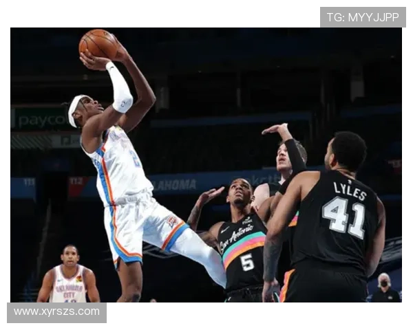 格拉纳达边路进攻表现稳健，战术执行持续提升