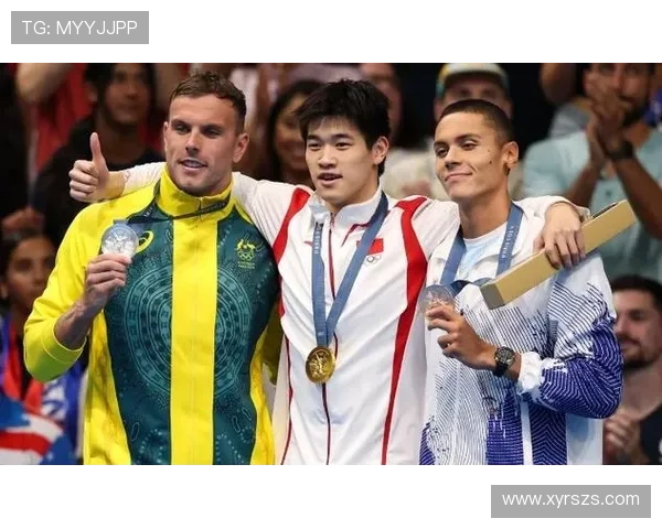 潘展乐球场上霸气十足，私底下却爱买到停不下来？